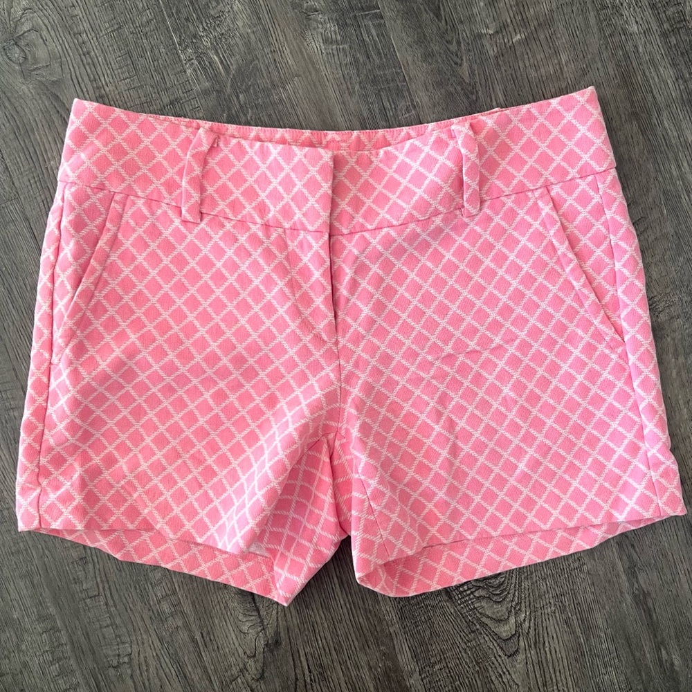 Pink and white windowpane print